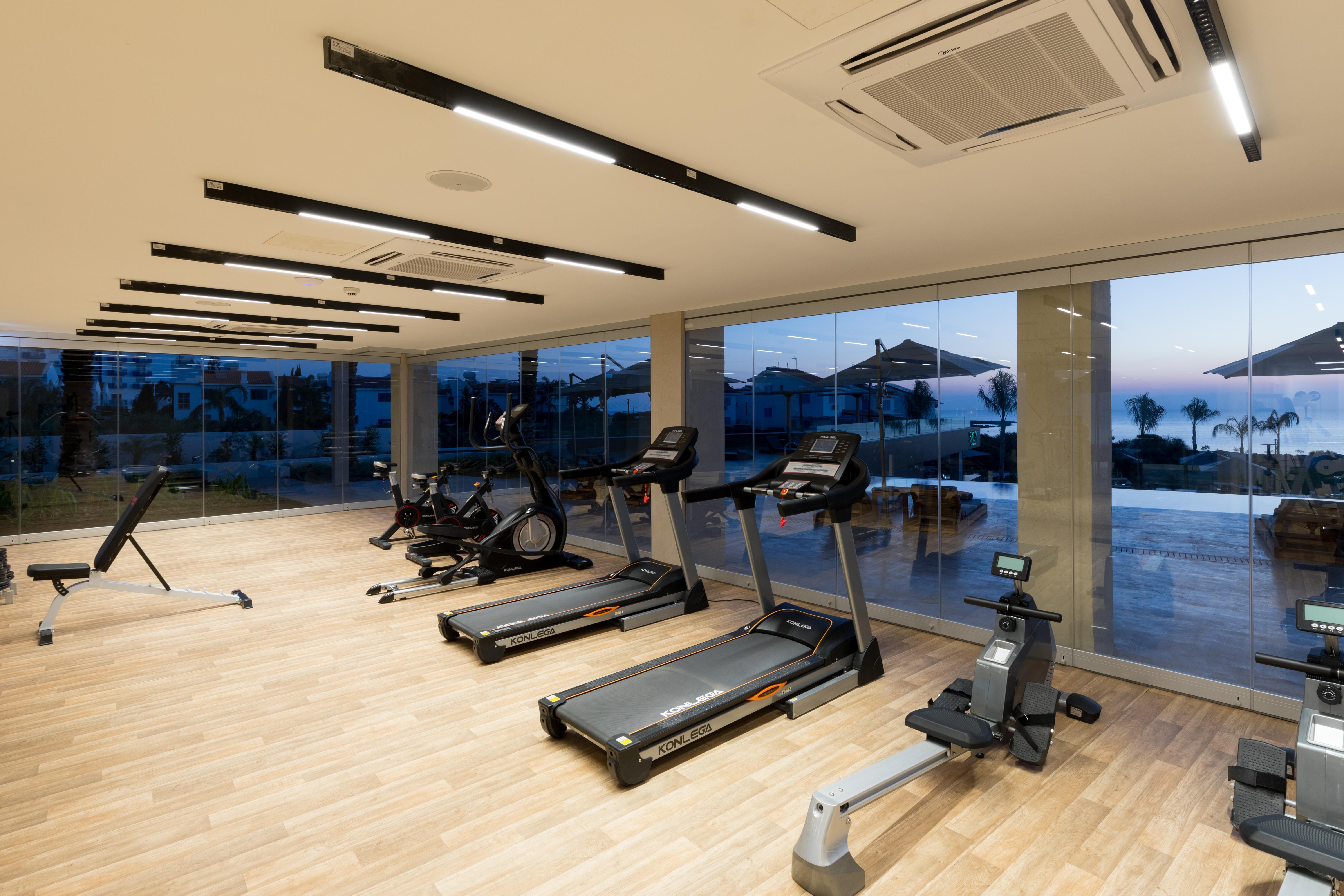Iris Beach Hotel Protaras Bagian luar foto