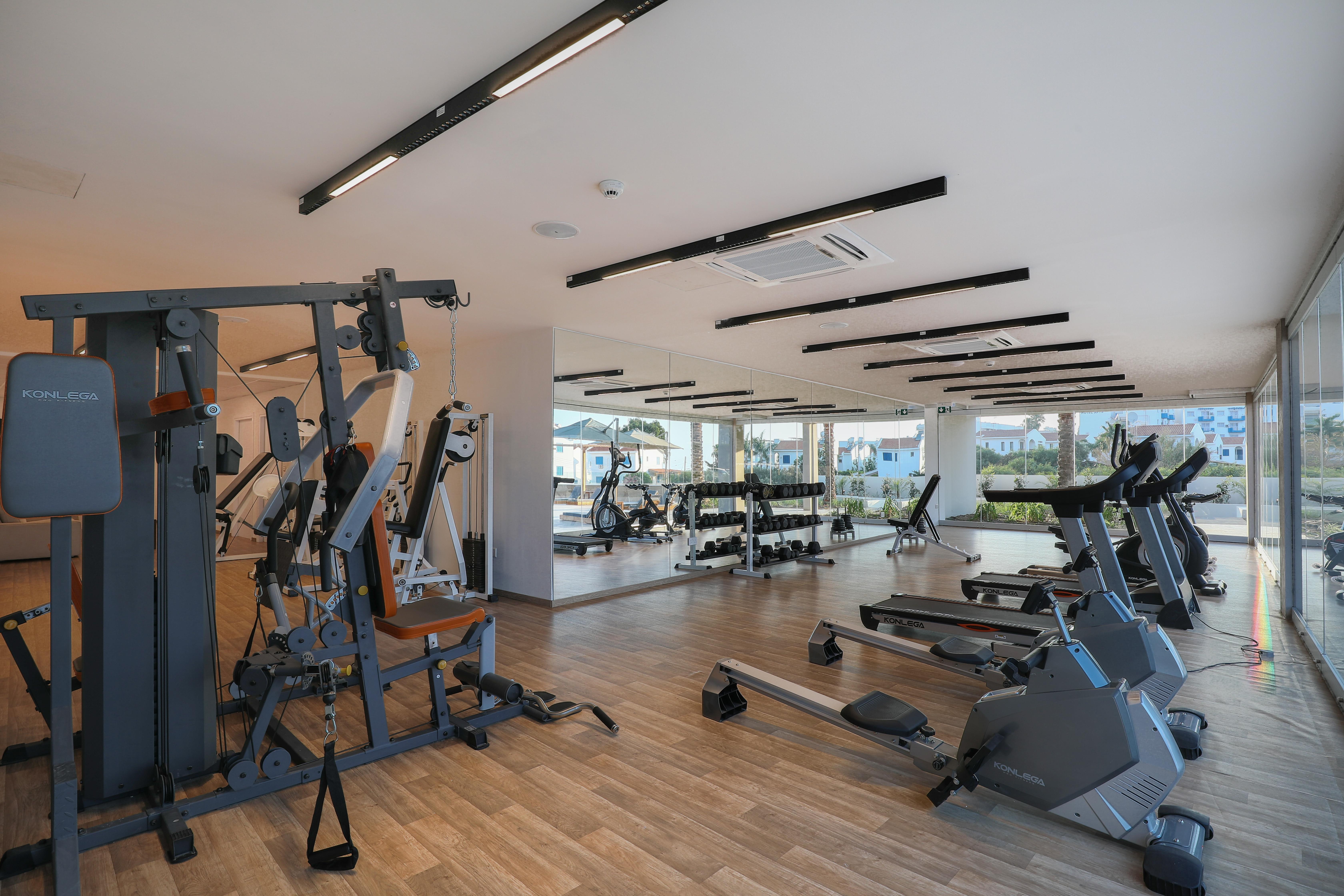 Iris Beach Hotel Protaras Bagian luar foto