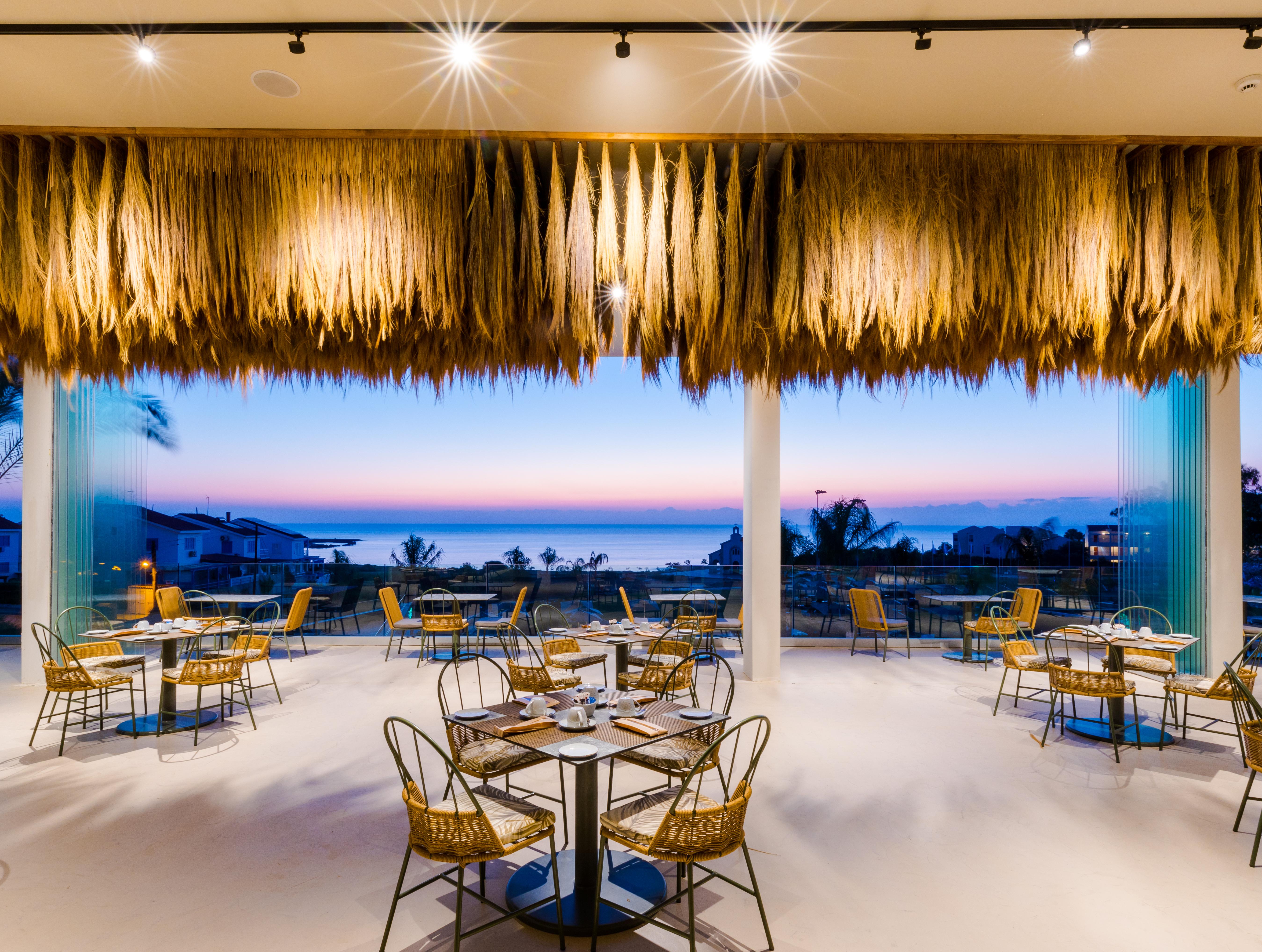 Iris Beach Hotel Protaras Bagian luar foto